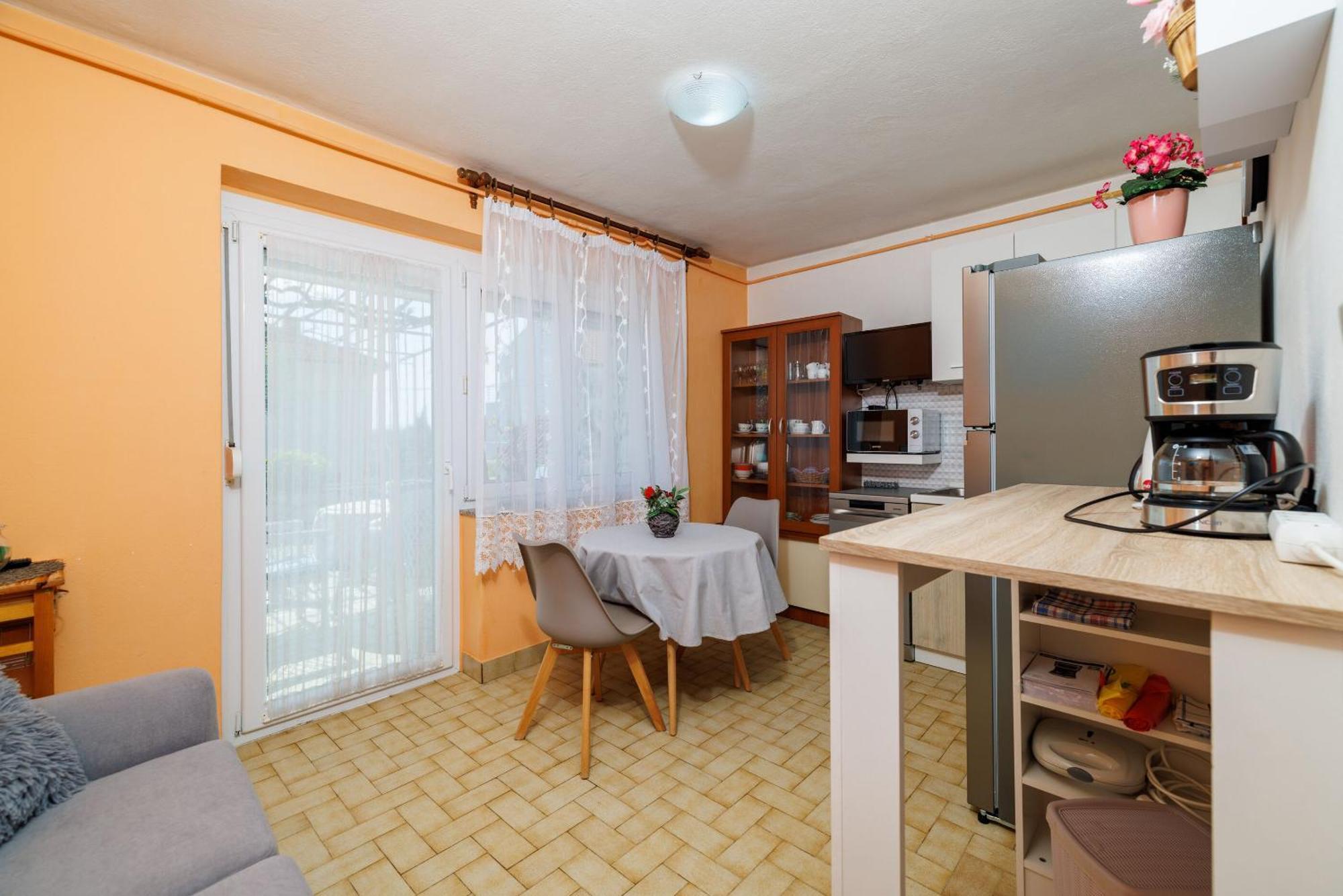Apartments Melita Dramalj Eksteriør billede